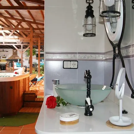 Villa Tinajas Triquivijate